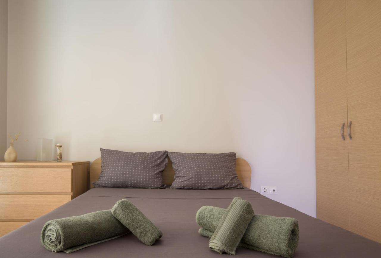 Lovely New Βuild Flat Near Metro - Free Parking アテネ エクステリア 写真