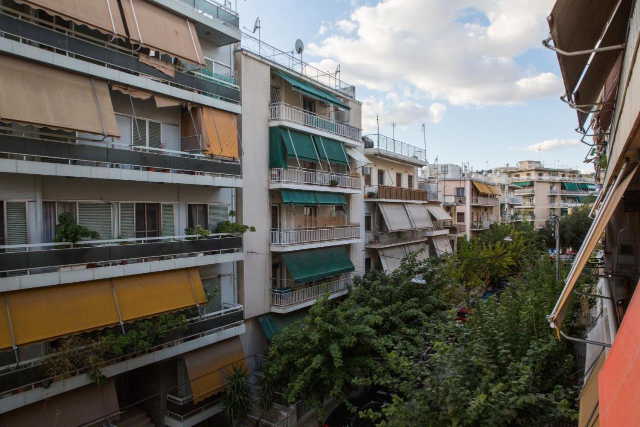 Lovely New Βuild Flat Near Metro - Free Parking アテネ エクステリア 写真